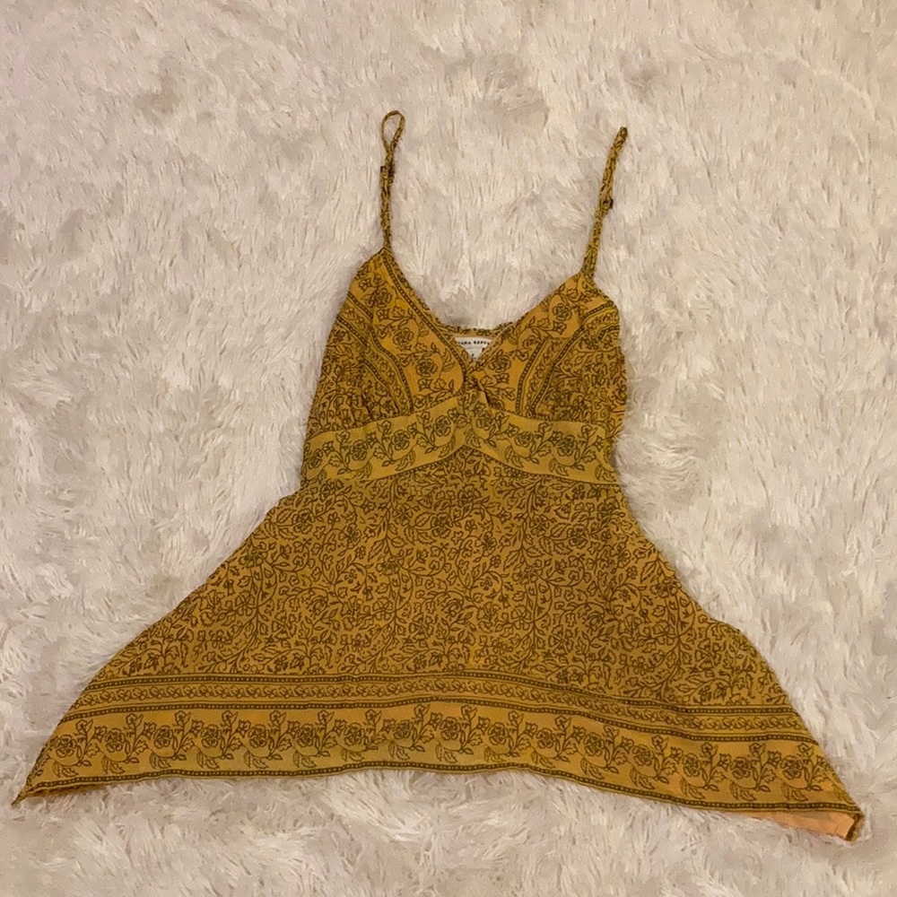 Gold Banana Republic Top Size 6